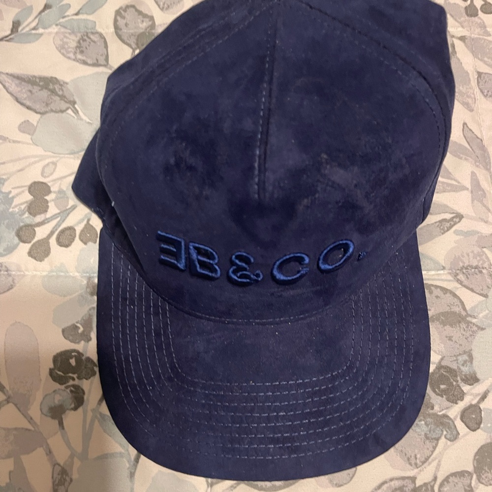 EB & Co Hat - Picture 3 of 7